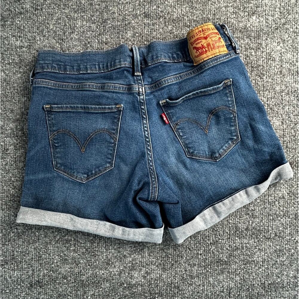Levi's Women's Size 0 Dark Wash Cuffed Denim Jean Shorts Stretch - Picture 2 of 4